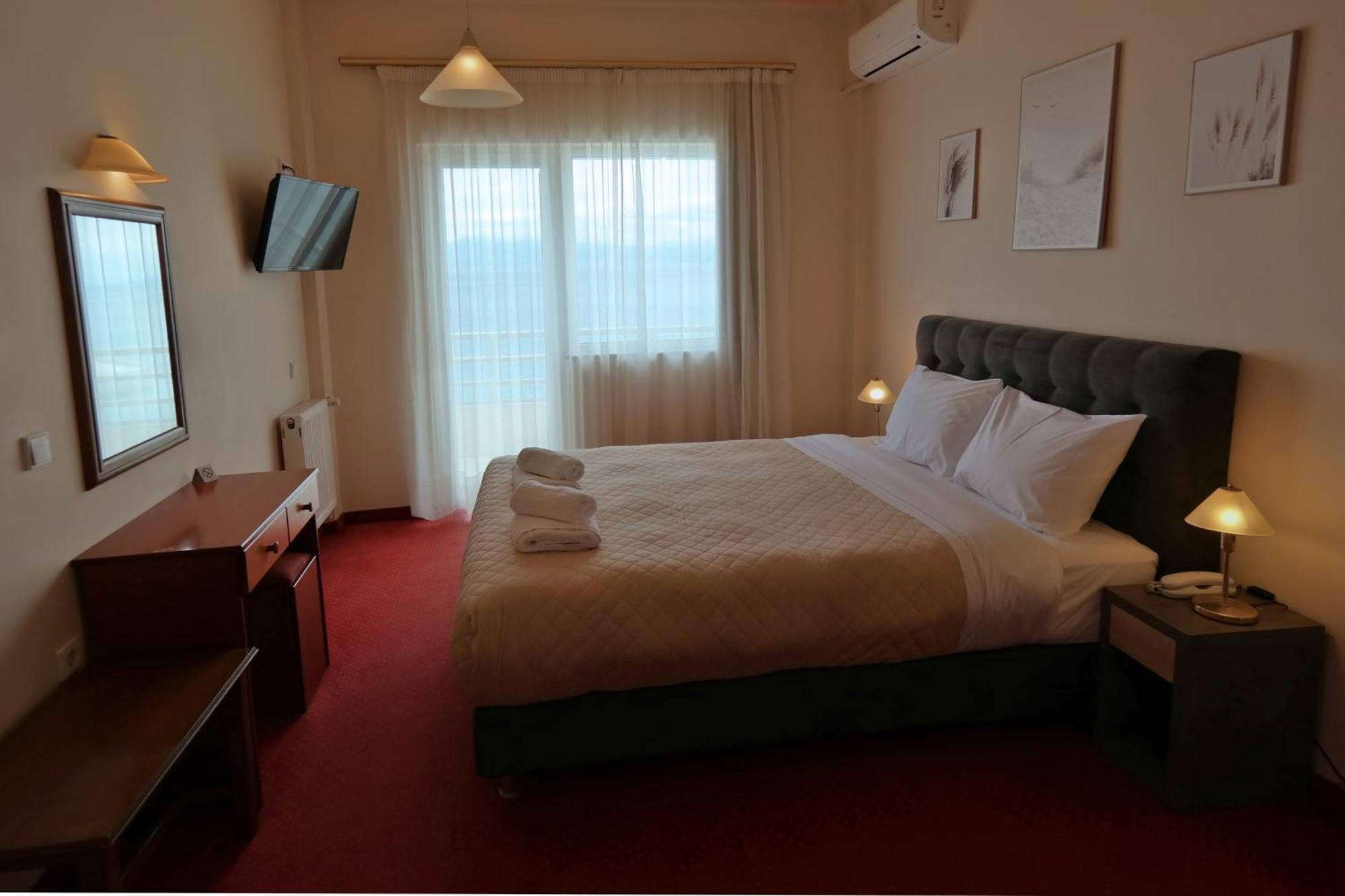 Hotel Excelsior Loutráki Habitación foto