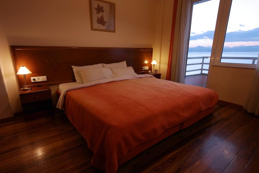 Hotel Excelsior Loutráki Habitación foto